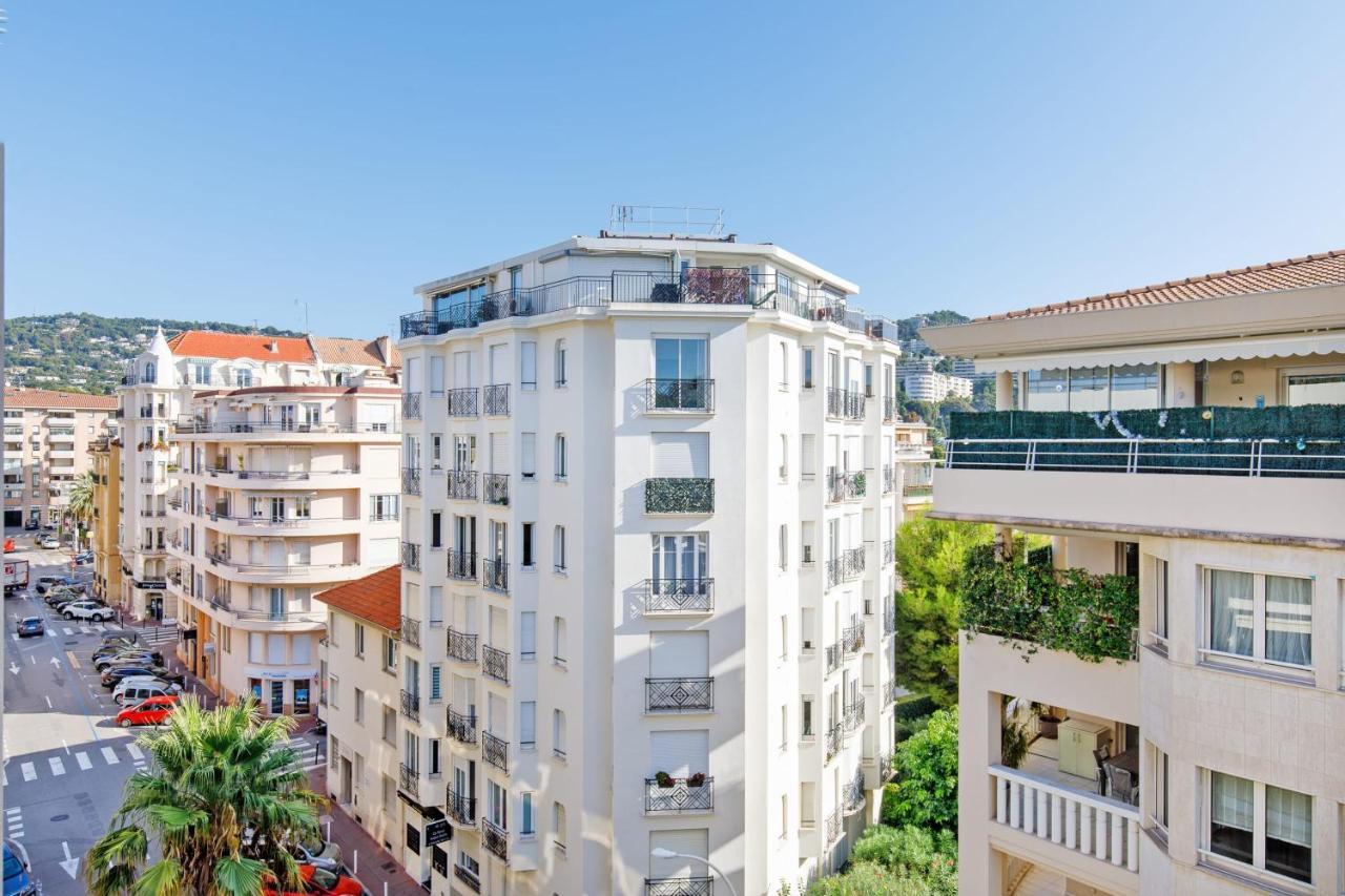 Carlton Area Xxl Luxe 1 Bed With Large Terrace Apartment *